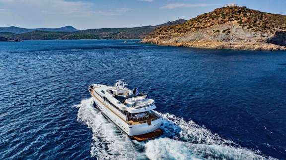 Image of BELLINI yacht #18