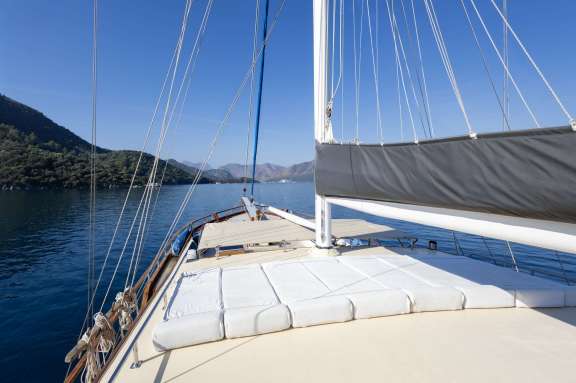 Image of Oxyzen yacht #4