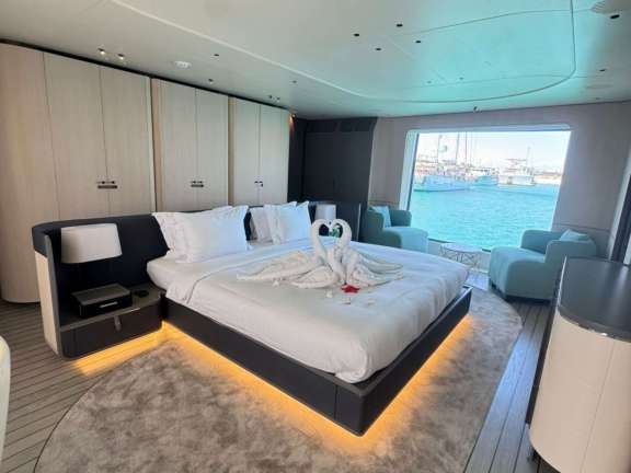 Image of PURA VIDA yacht #6