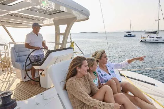 Image of SPICE OF LIFE yacht #15