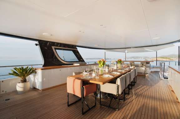 Sundeck