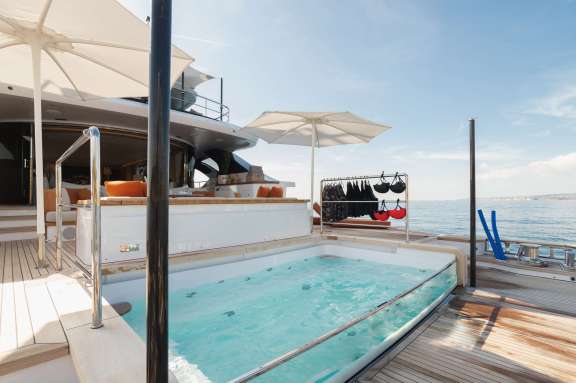 Main Deck Aft