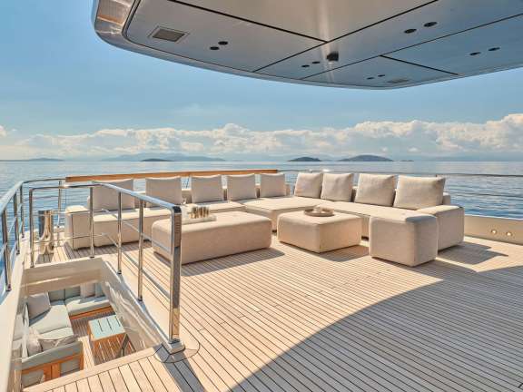 Sundeck