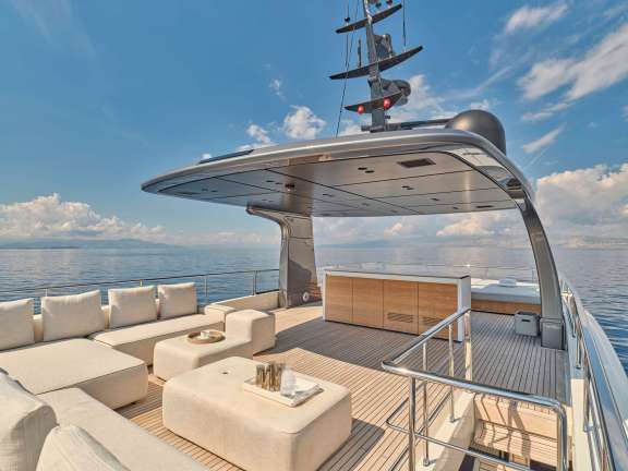 Sundeck