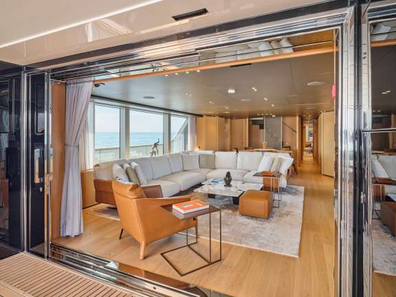 Main Deck Salon
