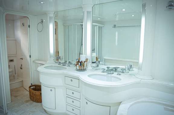 Image of DREAM yacht #8