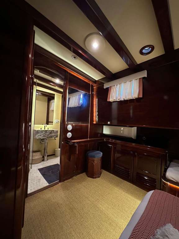 Image of CAROLINA yacht #11