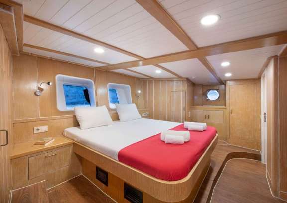 Image of OGUZ BEY yacht #7