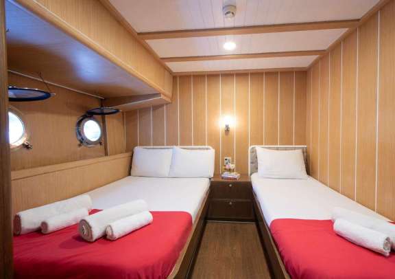 Image of OGUZ BEY yacht #8
