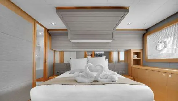 Image of BON BON yacht #4