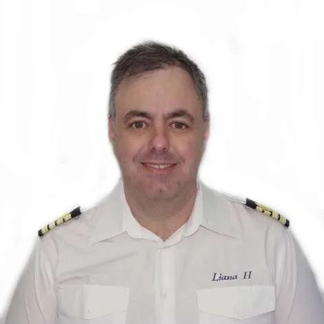 Crew of PAREA|Captain
