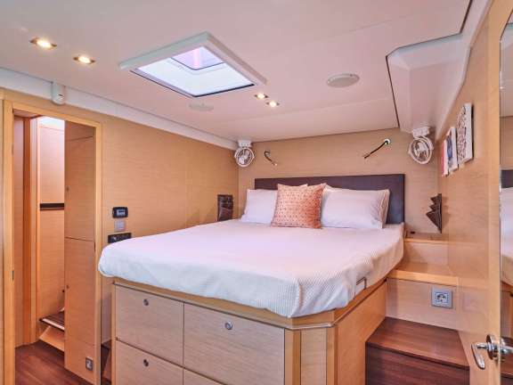 Image of NOVA yacht #4