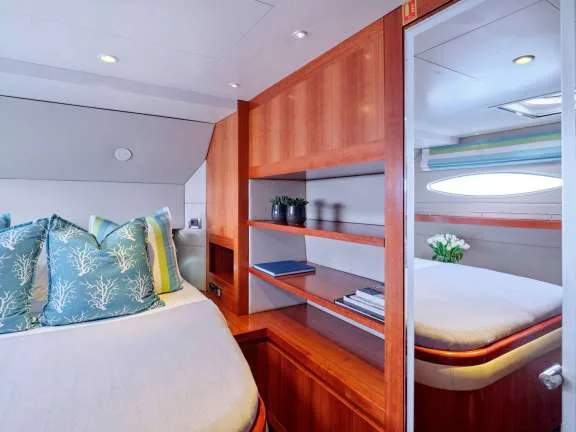 Image of WORLD’S END (MED) yacht #8