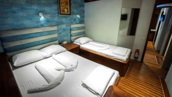 Image of LOVE BOAT yacht #7