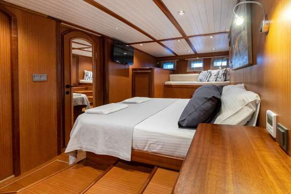 aft master cabin