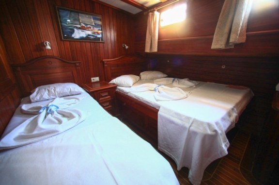 Image of DREAMLAND yacht #12