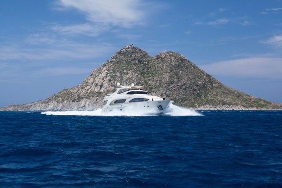 Image of COSMOS LUNA yacht #3
