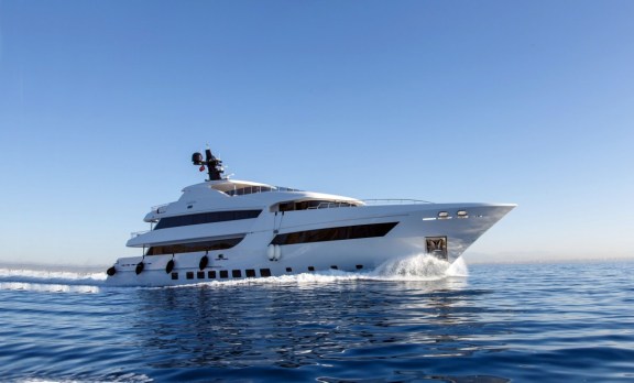 Image of BEBE yacht #13