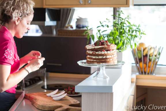 Image of LUCKY CLOVER yacht #19