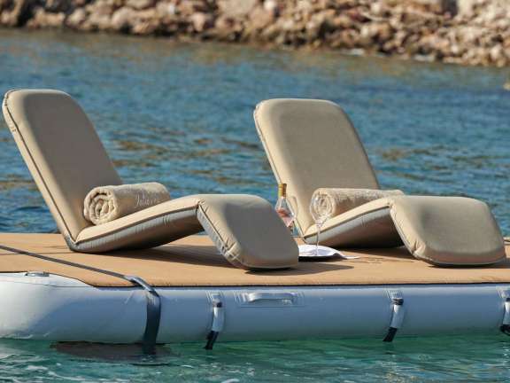 Image of JULIE M yacht #17