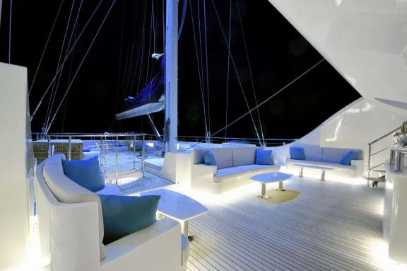 Image of COMPASS yacht #10