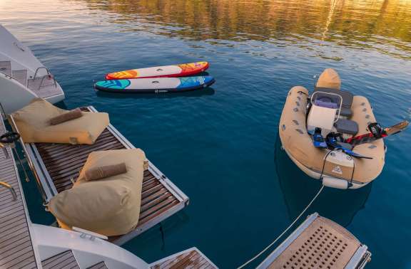 Image of FLO yacht #15