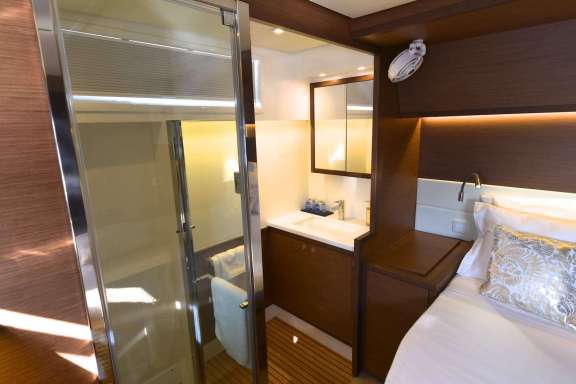 Image of FLO yacht #7