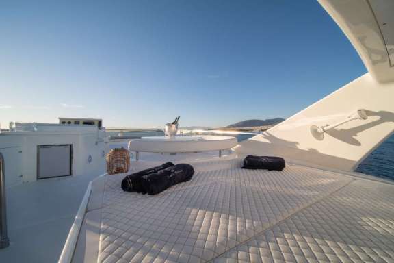 Image of SIMPLY BRILLIANT yacht #10