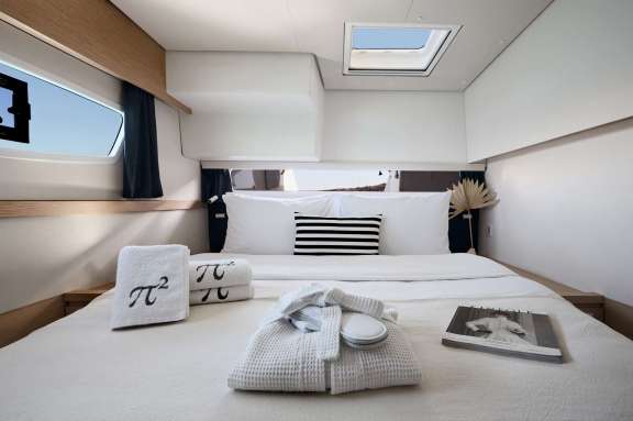 Image of PI 2 yacht #6