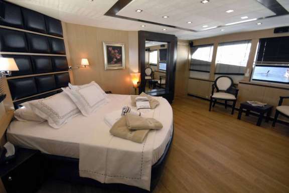 Image of SMYRNA yacht #6