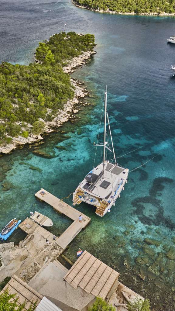 Image of AURA yacht #11