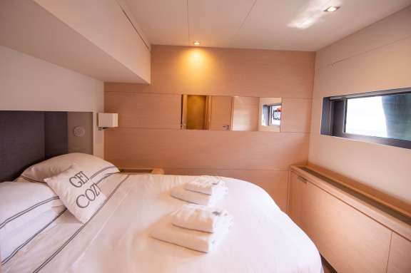 Image of SERENISSIMA yacht #8