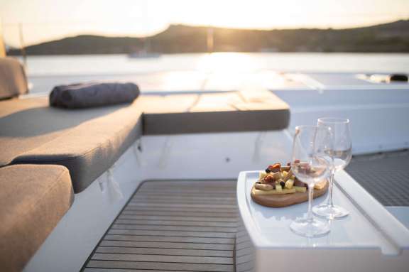 Image of NOMAD II yacht #19