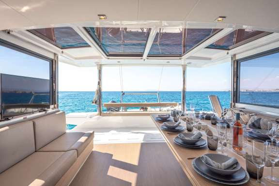 Image of License to Chill yacht #15
