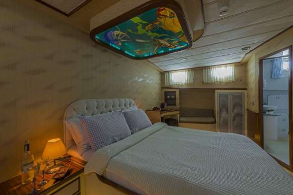 Image of ECE ARINA yacht #10