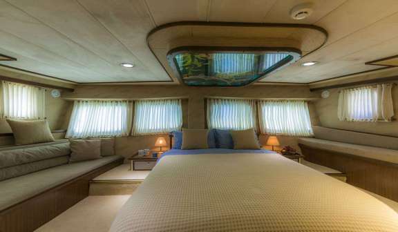 Image of ECE ARINA yacht #6