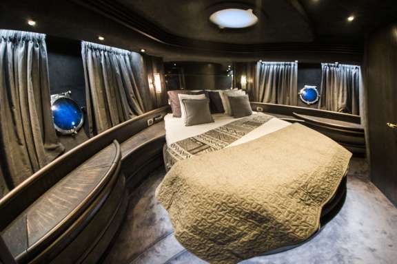 VIP Cabin