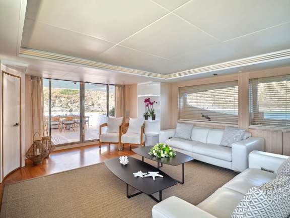 Main Deck Dining Table