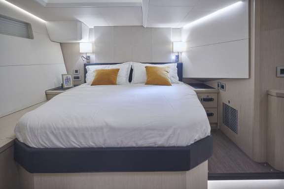 Image of EUPHORIA yacht #9