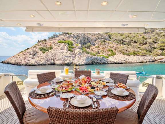 Image of ESTIA YI yacht #4