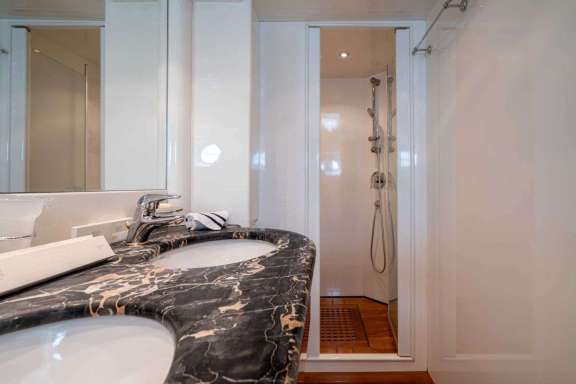 Image of ESTIA POSEIDON yacht #9