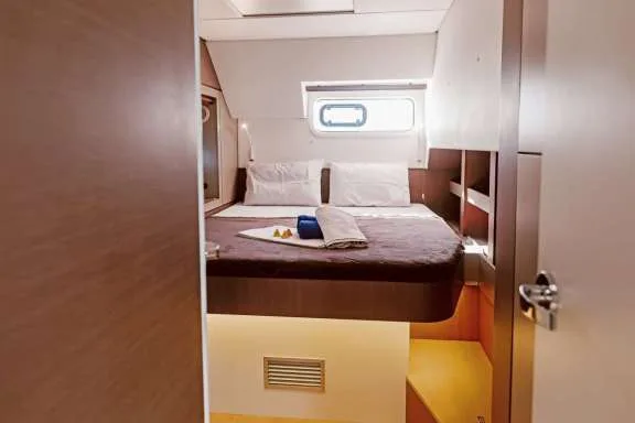 Image of Kos 46.Cat12 yacht #9