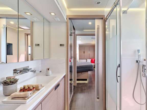 Bathroom master cabin