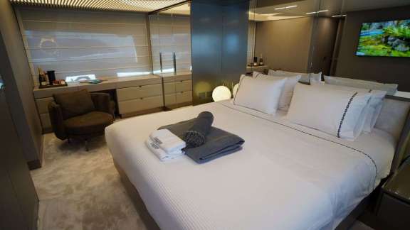 Image of SHERO yacht #6