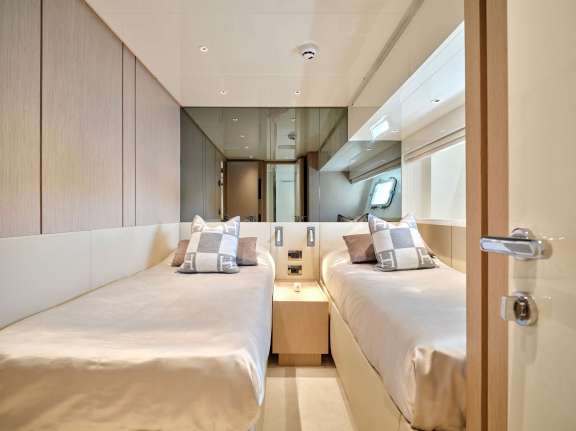 Image of NIRVANA yacht #12