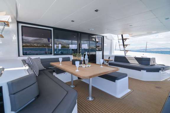Image of Sea Breeze yacht #2