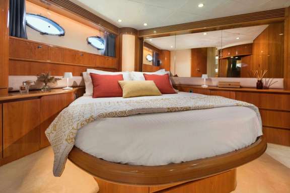 Image of VENUS yacht #6