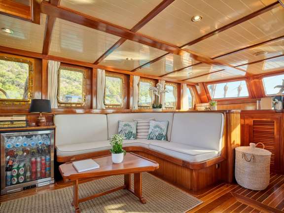 Image of MYRA yacht #15