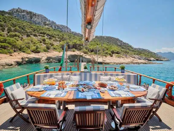 Breakfast table