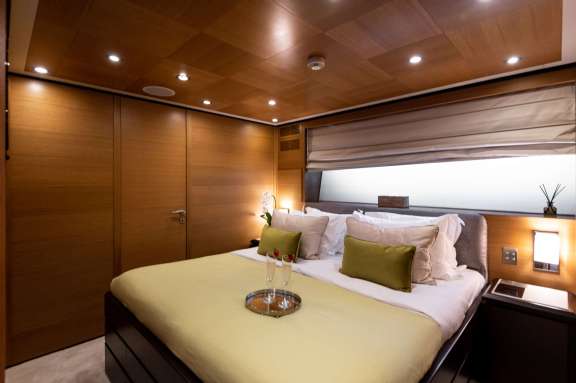 Twin Stateroom with pullman berth